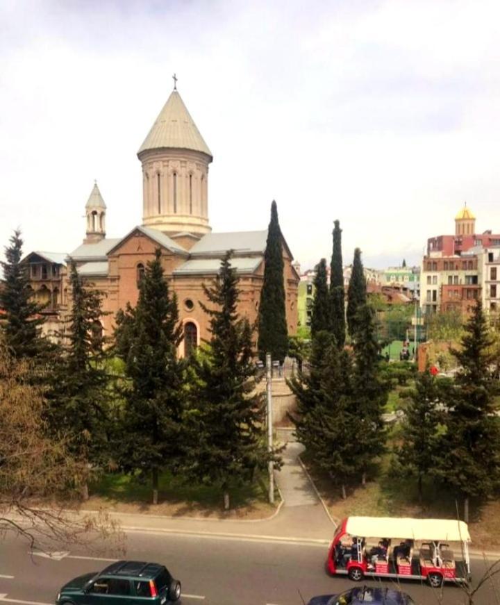 Hotel Lile Tbilisi Exteriör bild